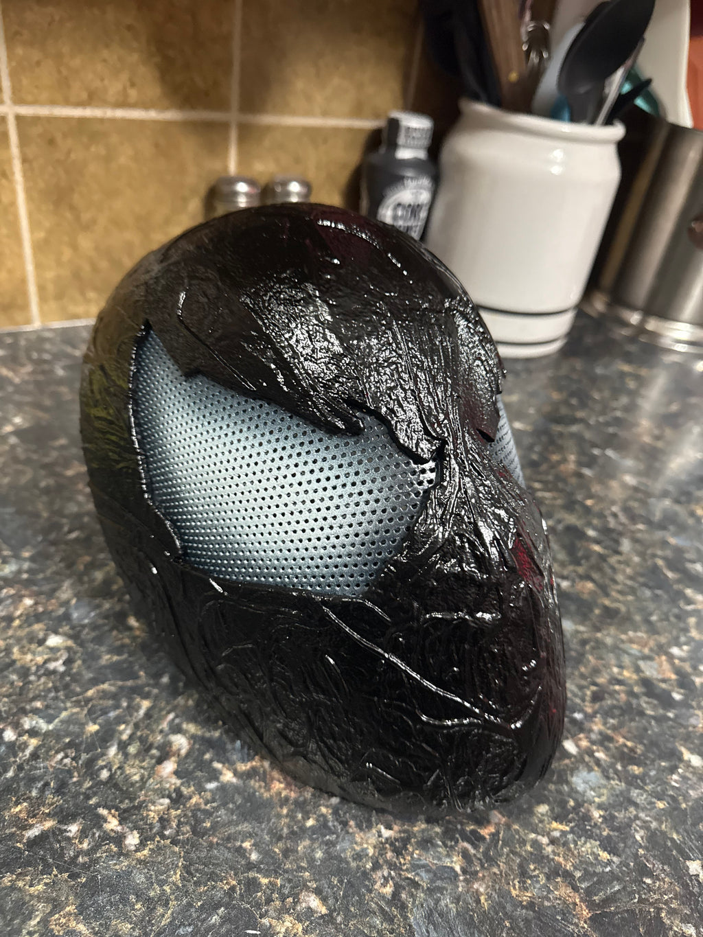 Symbiote-Inspired Wearable Helmet